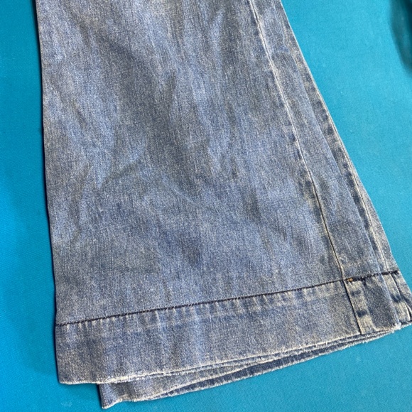 Jeans - Picture 4 of 5